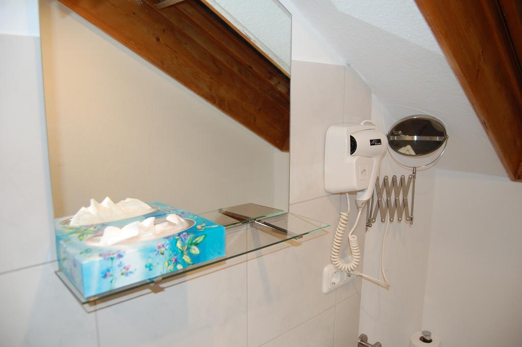 Bnb-Regelsbach エクステリア 写真